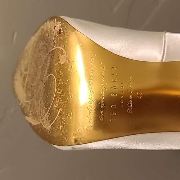 White satin Ted baker heels - Picture 6 of 6